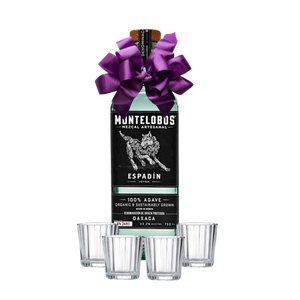 Mezcal Montelobos con 4 vasitos veladora